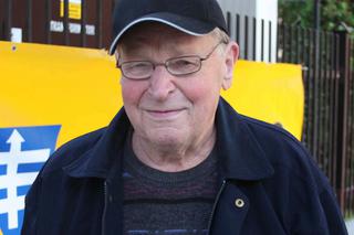 Polscy emeryci proszą: dajcie nam 500 zł na święta!