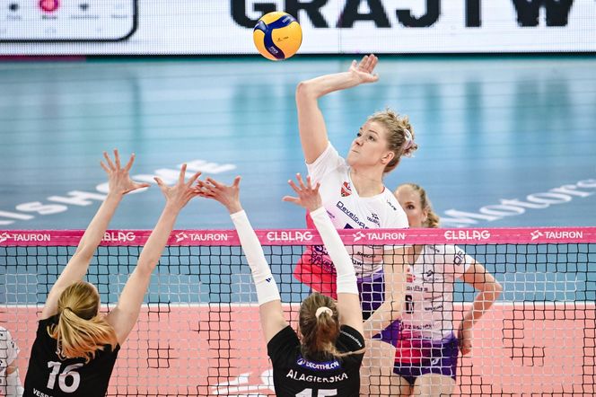 Agnieszka Korneluk poza parkietem