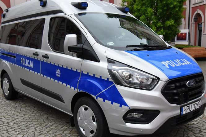 Poznań: Policja walczy z trucicicielami powietrza! Skontrolowali ponad 600 aut!