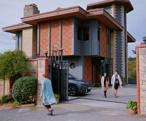 Miłość i nadzieja, odcinek 316. Yildiz, Bahar, Cavidan