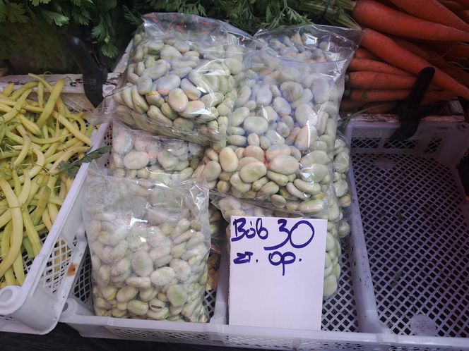 Ceny bobu na Starym Kleparzu w Krakowie