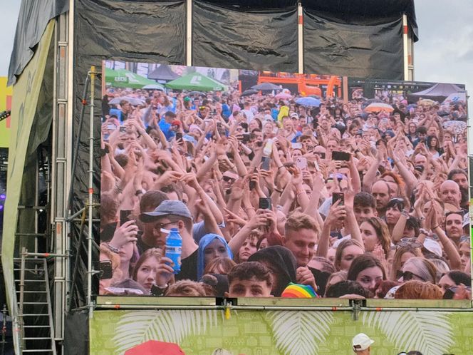 Łódź Summer Festival 2025. Tak wyglądał drugi dzień imprezy. Niezwykły gość zaskoczył publiczność