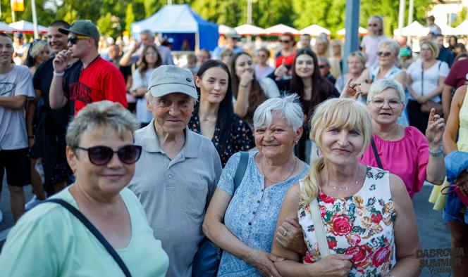 Dąbrowa Summer Festival 2023. W piątek, 7 lipca, wystąpili: Zenek Martyniuk z zespołem Akcent oraz grupa DiscoBoys