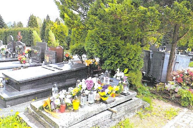 Grobowiec zbiorowy na Cmentarzu Komunalnym w Bielsku-Białej