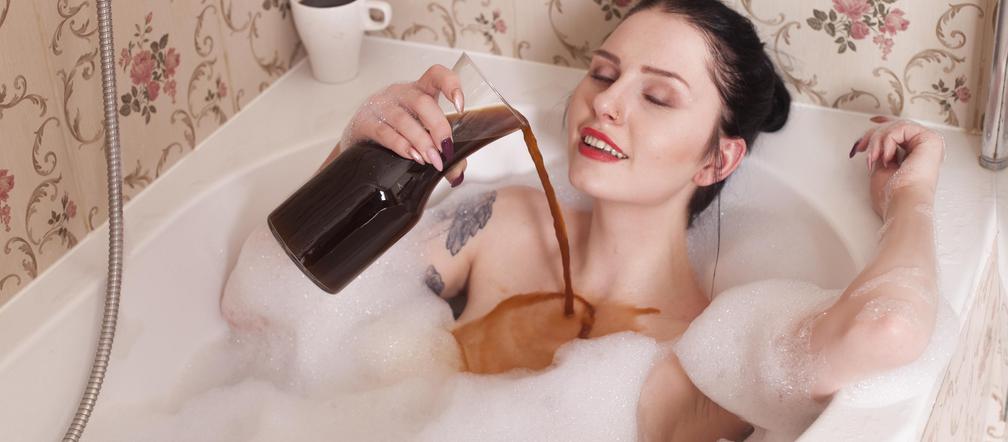 Kąpiel z kawą przeciw mrozom