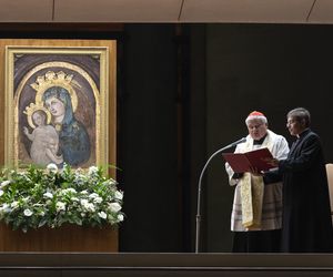 Był cierpiący, błogosławił ludzi do końca i zniknął. Jałmużnik papieża o jego ostatnich chwilach