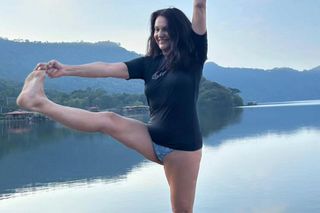 Małgorzata Pieczyńska wygina się na Salwadorze