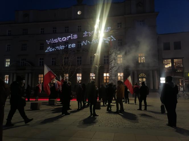 Marsz Pamięci Żołneirzy Wyklętych w Lublinie. Wcześniej odbył się laserowy pokaz