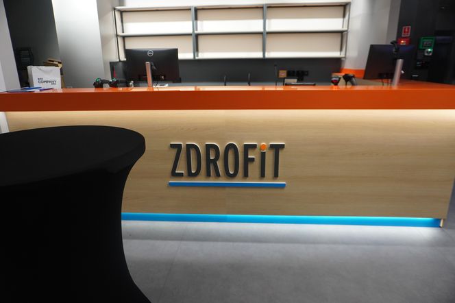 Nowa siłownia Zdrofit przy stacji metra Świętokrzyska