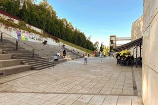 Michał G. dźgnął nożem dwóch nastolatków. Odpowie za próbę zabójstwa