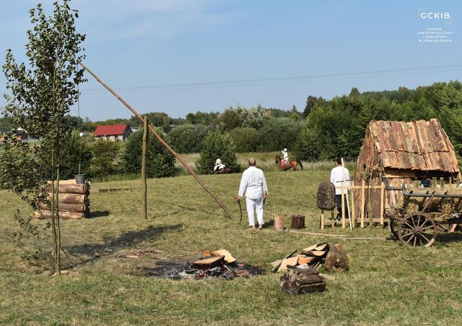 Gowarczów, Kamienna Wola i okolice