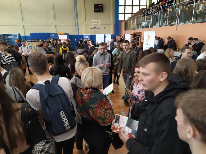 Fotorelacja z 14. Targów Edukacyjnych i dni otwartych w Zespole Szkół Ponadgimnazjalnych nr 3 w Siedlcach