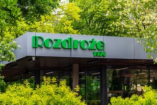 Ten lokal kojarzy każdy warszawiak. Kultowa kawiarnia z PRL-u przechodzi przemianę