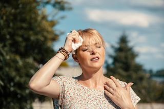 Fala upałów w Polsce. Termometry oszalały, lekarze i służby alarmują