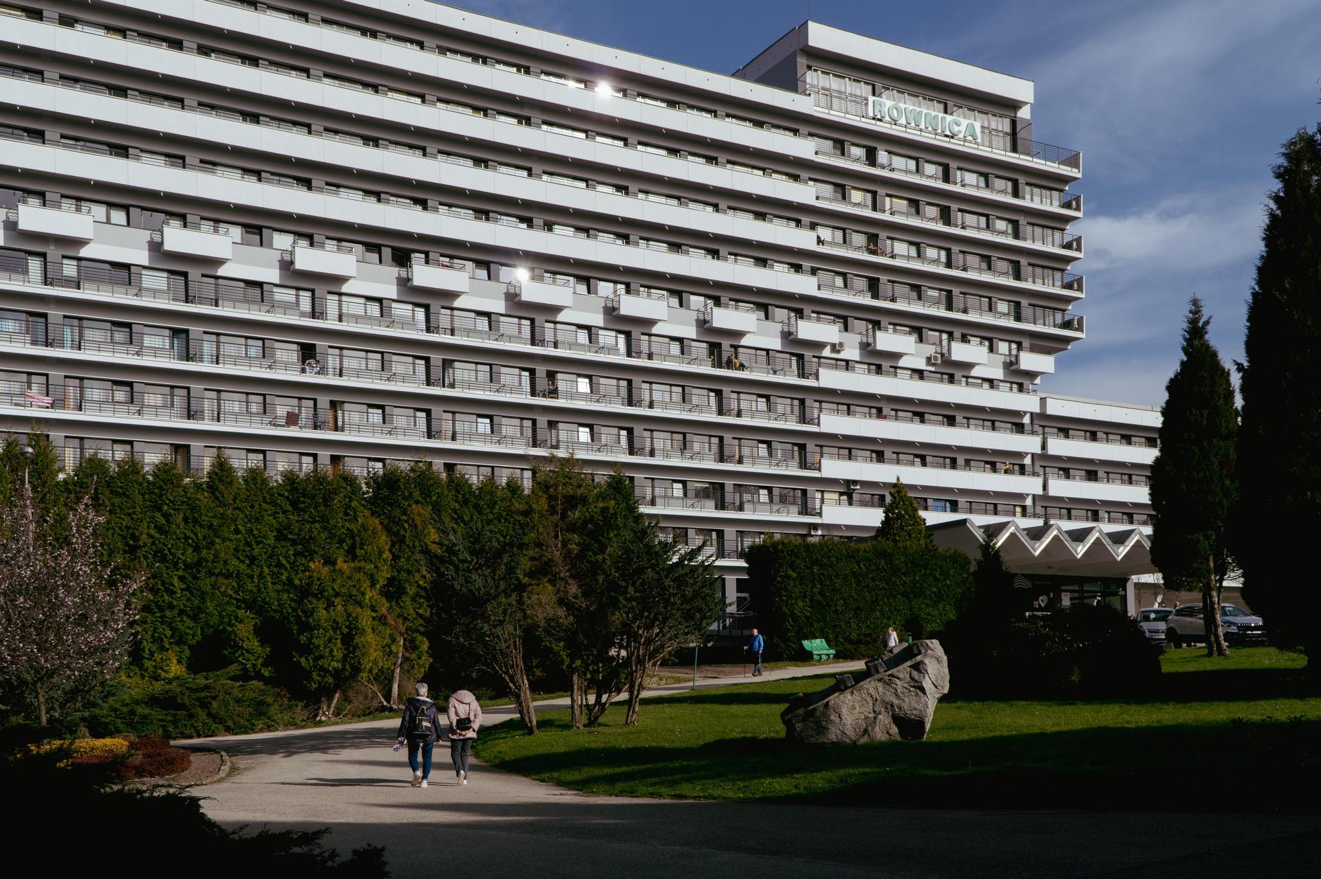 Sanatorium Równica w Ustroniu - zdjęcia. Modernistyczna bryła niczym okręt