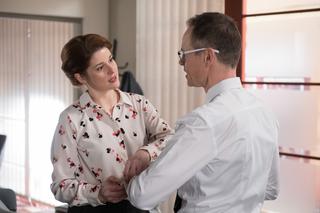 Na Wspólnej odc. 2715. Damian (Waldemar Błaszczyk), Patrycja (Marta Ścisłowicz)