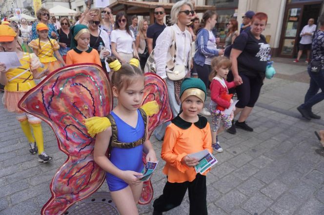 Święto Kielc 2025. Bajkowy korowód z Kopciuszkiem