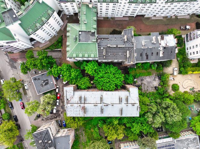 Warszawa. Kamienica Ząbkowska 19