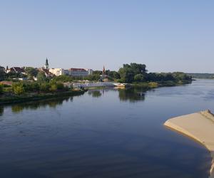 Trwają prace przy nabrzeżach nad Wisłą