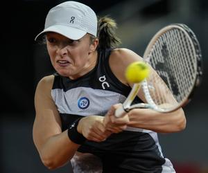 Iga Świątek - Bucsa TV Transmisja NA ŻYWO Roland Garros Gdzie oglądać mecz Świątek - Bucsa STREAM ONLINE LIVE 30.05.2023 Na jakim programie Iga Świątek mecz w TV dzisiaj Paryż