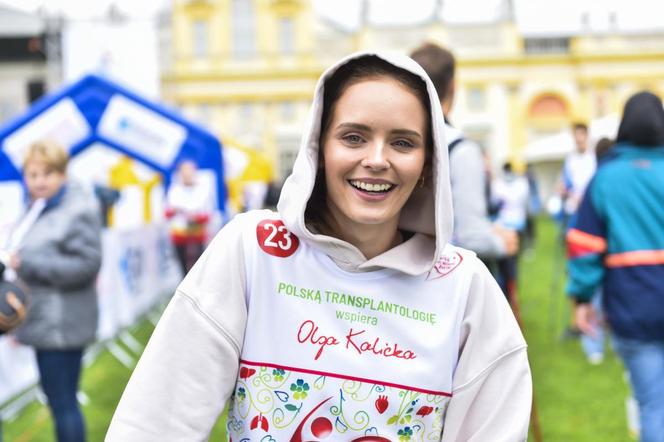 Zasłynęła jako Magda w "Rodzince.pl". Tak przez lata zmieniała się Olga Kalicka. Co za metamorfoza!