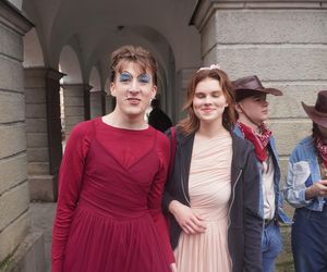 Kortowiada 2025. Studenci nie zawiedli. Zobacz najlepsze przebrania z Parady Wydziałów!