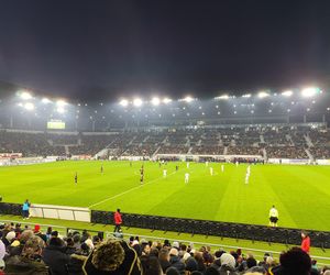 Ciekawe doświadczenie w trakcie meczu Pogoń Szczecin - Lech Poznań 