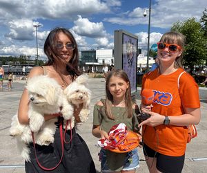 Wakacyjny patrol Eska Summer City na olsztyńskiej Plaży Miejskiej