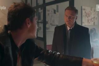 To nie koniec świata 2 sezon odcinek 16 (odc. 3). Aleks (Mikołaj Roznerski), Paweł (Krystian Wieczorek)