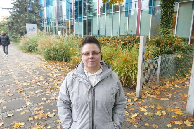 Zatrzymano sprawcę seryjnych napadów na kobiety na Bałutach. Ale czy działał sam?