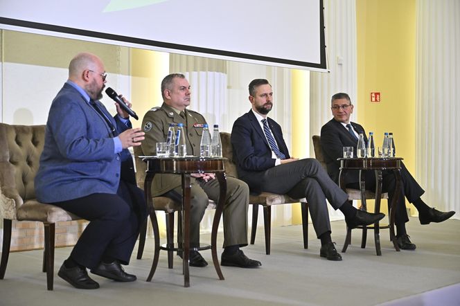 Gen. Wiesław Kukuła na konferencji „Przyszłość Sił Powietrznych RP” Portalu Obronnego