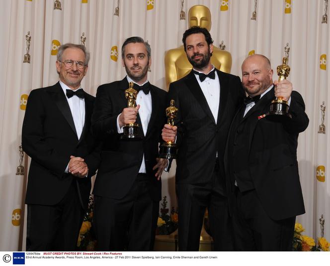 Steven Spielberg, Iain Canning, Emile Sherman, Gareth Unwin