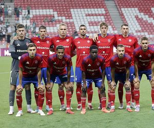 Skandaliczny transparent na meczu Raków - Maccabi