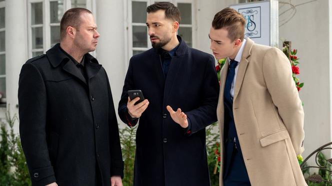 Barwy szczęścia odcinek 2466. Alan (Rafał Maślak), Staś Pyrka (Olaf Kasprzyk)