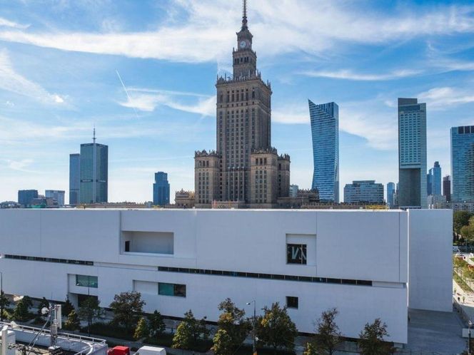  Muzeum Sztuki Nowoczesnej w Warszawie