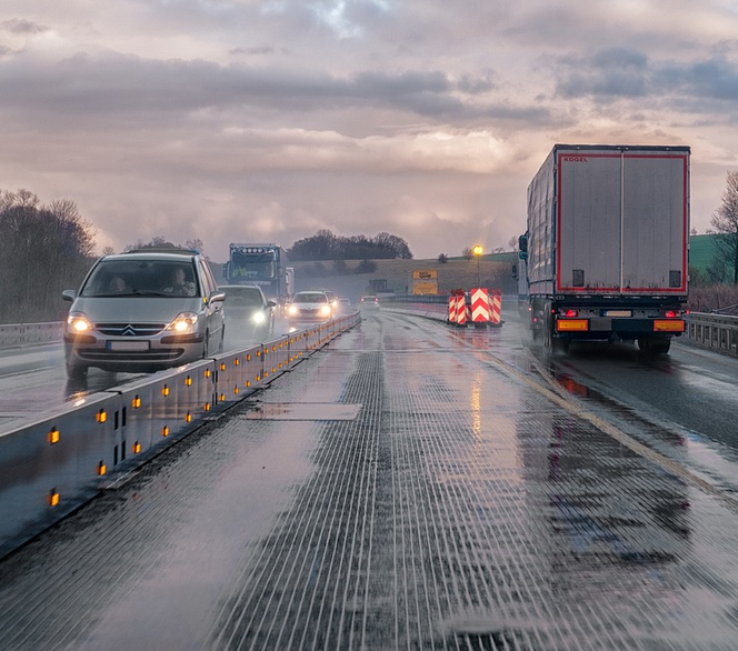 Czy Andrzej Wajda i Jan Olszewski zostaną patronami dwóch odcinków trasy N-S?