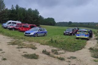 Tragiczny finał poszukiwań na jeziorze na Mazurach. Rodzice potwierdzili tożsamość nastolatków