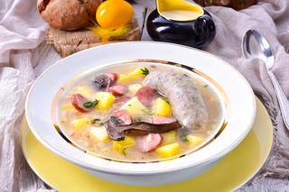 Aromatyczny żurek grzybowy - tradycyjna polska zupa
