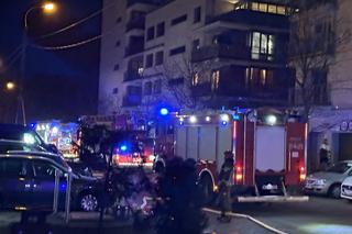 Tragiczny pożar domu na Mokotowie. Strażacy znaleźli zwłoki mężczyzny