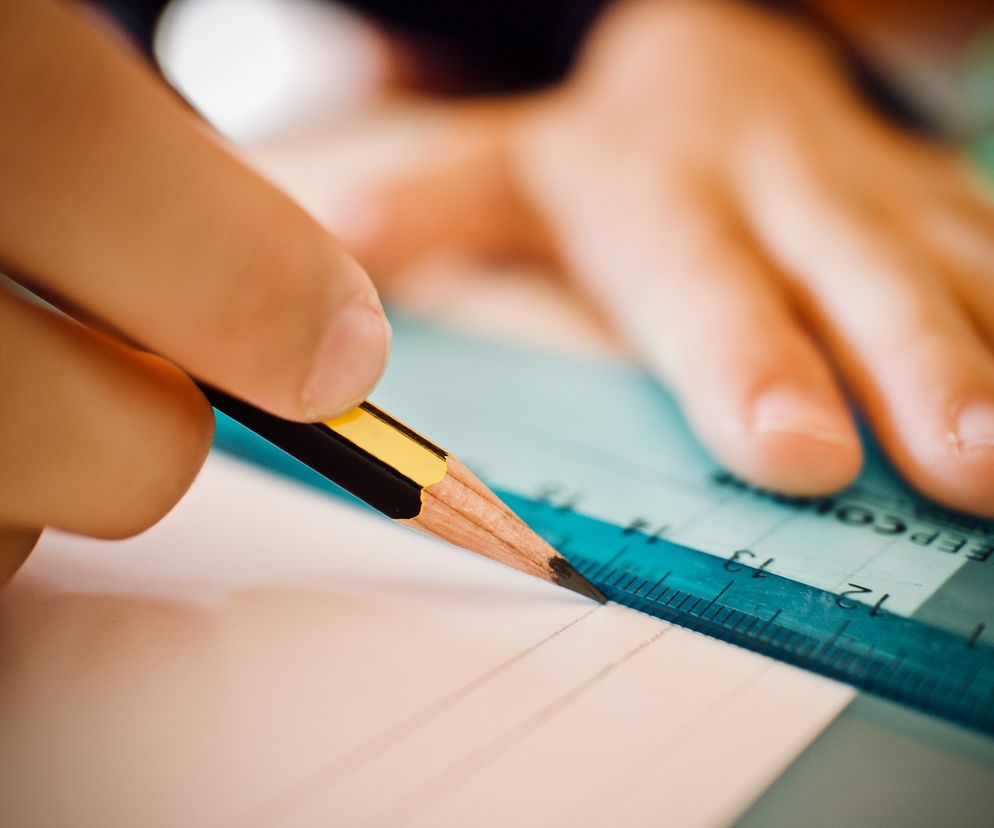 Matura matematyka 2025 - ile trwa egzamin? Kiedy się zaczyna i kończy?