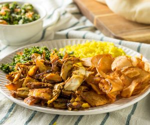 Domowy gyros z piekarnika. Sprytny sposób na kebab, jak z restauracji