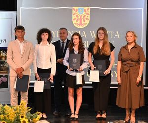 Stypendia Wójta Gminy Zbuczyn 2025