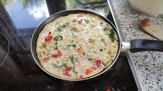 MIEJSCE 8: Obłędne naleśniki a la pizza: oszczędne danie dla zaradnych