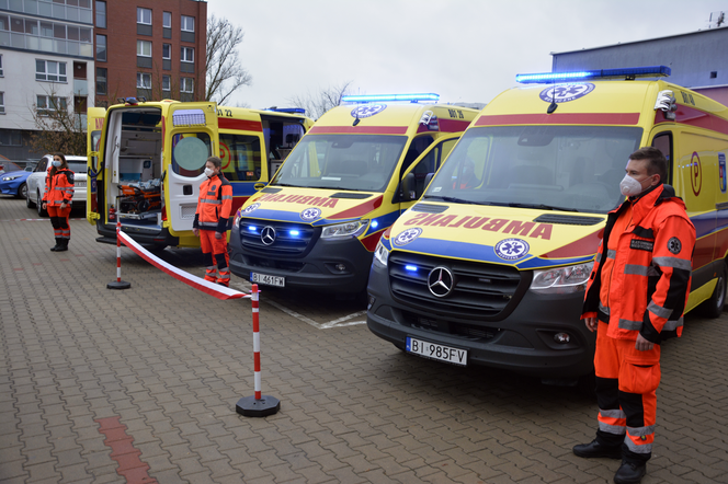 Nowe ambulanse dla Wojewódzkiej Stacji Pogotowia Ratunkowego w Białymstoku