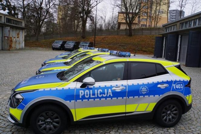 Nowoczesne radiowozy pojawią się na drogach Warmii i Mazur. Zobacz zdjęcia