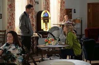 Pierwsza miłość, odcinek 3961: Dorota (Magdalena Wróbel), Leszek (Bartłomiej Magdziarz)