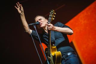 Bryan Adams z nominacją Grammy i wydaniem Super Deluxe albumu So Happy It Hurts