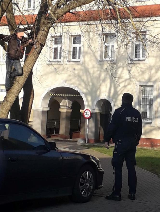 Wyszedł ze szpitala i chciał się zabić. Iławska policja uratowała 25-latka