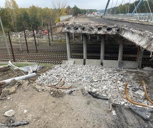 Budowa wiaduktu przy Armii Krajowej wstrzymana! Drogowcy podają powód 