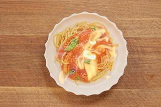 The Sims 4. Słynny szef kuchni przygotował Gniewne Płonące Spaghetti! Mamy przepis! [WIDEO]